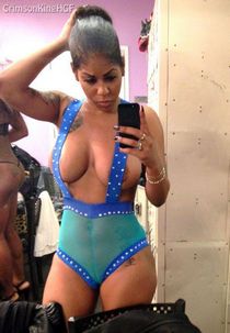 mrs honey nude